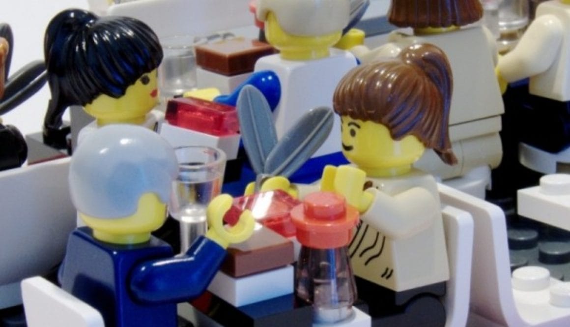 Sushi Bar – Happy Customers The link between customer and employee satisfaction